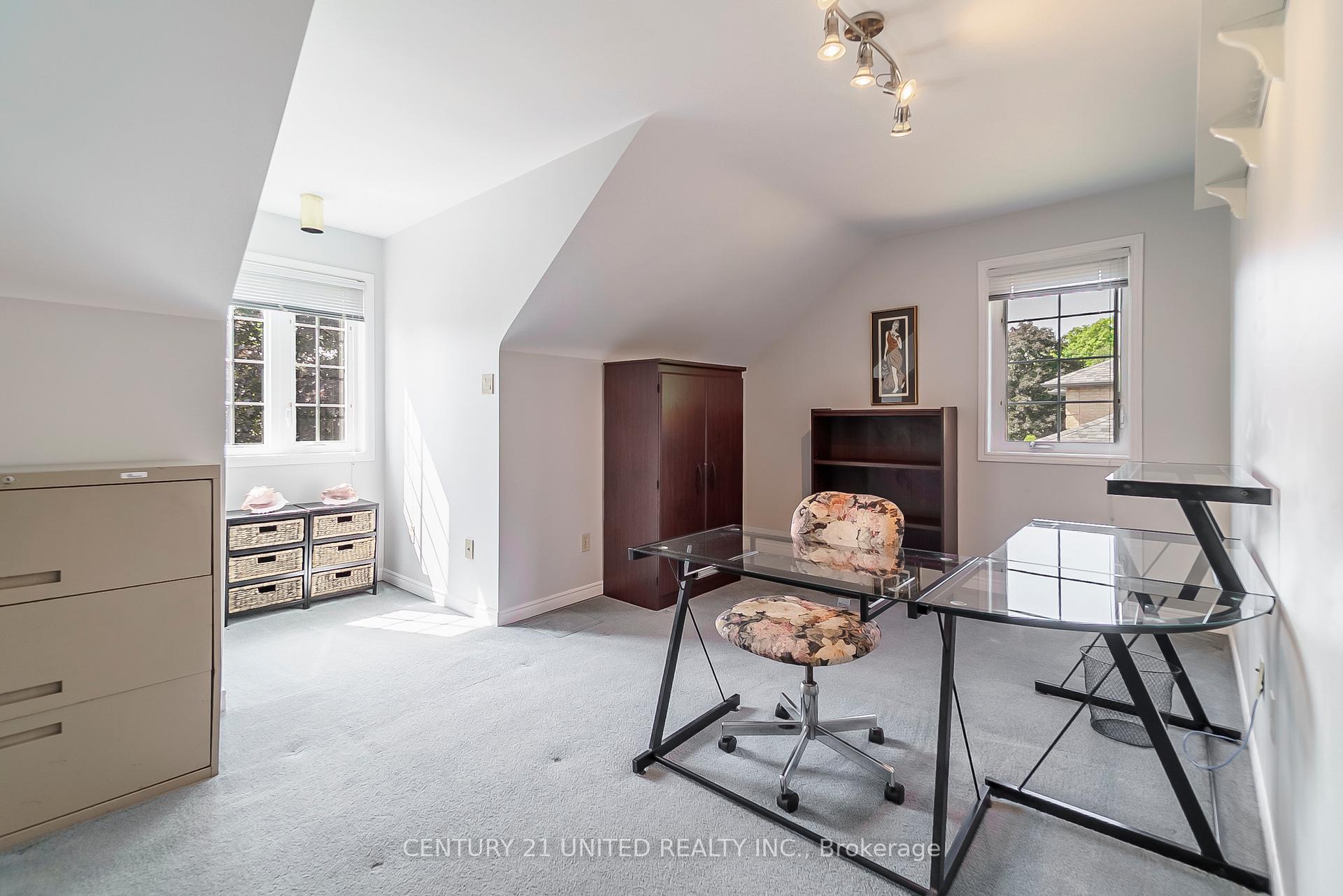 Photo 34 of 1656 Champlain Drive, Peterborough, Northcrest Ward 5 — HOMEH