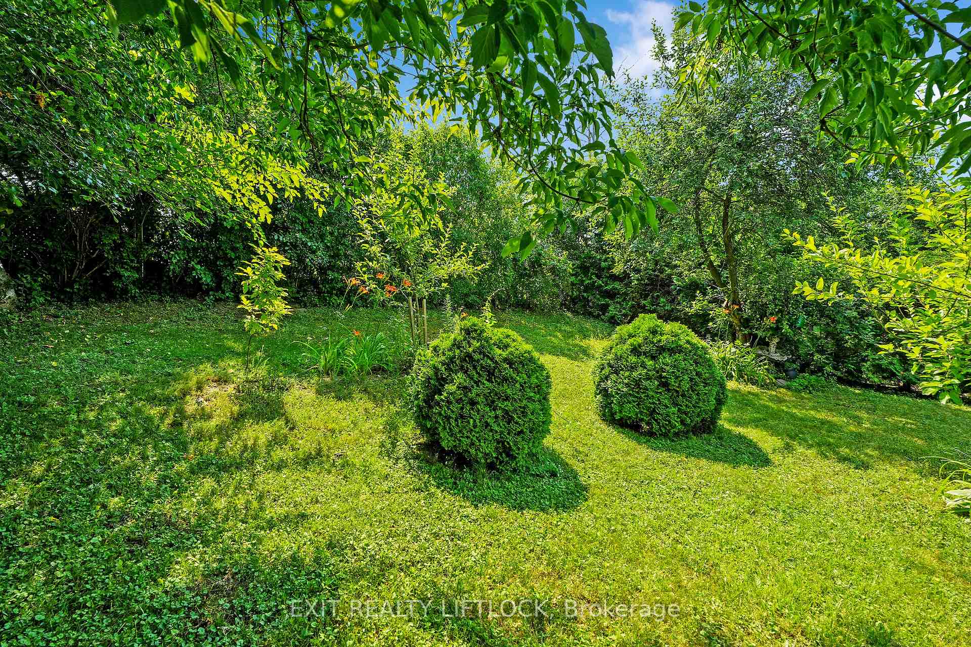 Photo 40 of 2102 Walker Avenue, Peterborough, Ashburnham Ward 4 — HOMEH