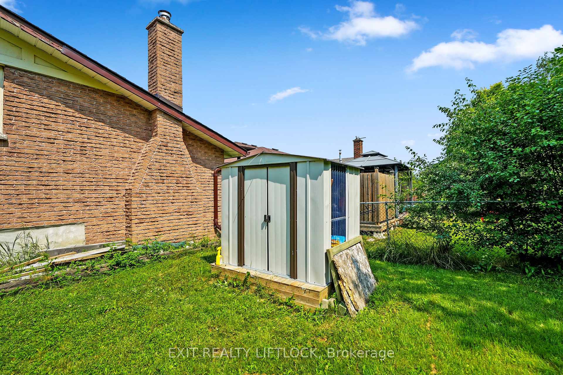 Photo 41 of 2102 Walker Avenue, Peterborough, Ashburnham Ward 4 — HOMEH