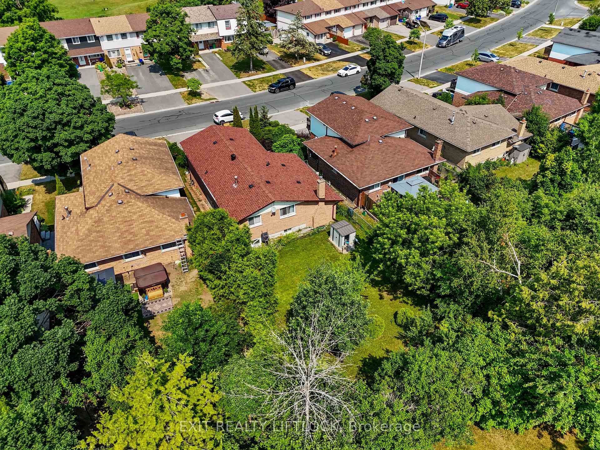 Photo 43 of 2102 Walker Avenue, Peterborough, Ashburnham Ward 4 — HOMEH