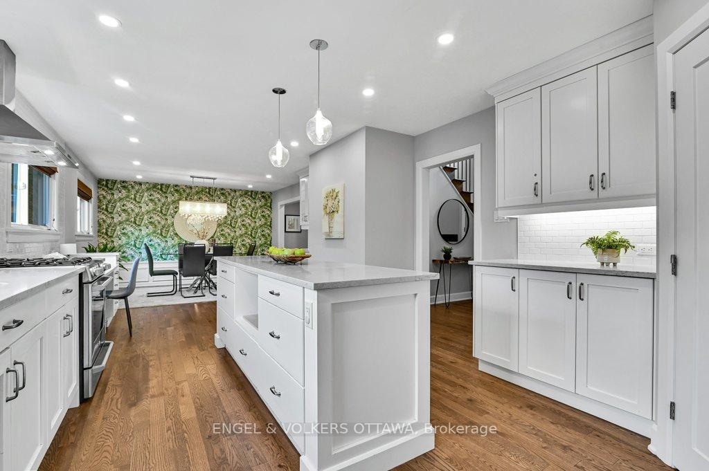 Photo 2 of 960 Arkell Street, Ottawa, Queensway Terrace North — HOMEH