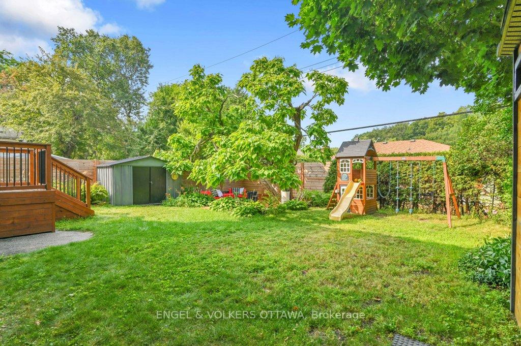 Photo 27 of 960 Arkell Street, Ottawa, Queensway Terrace North — HOMEH
