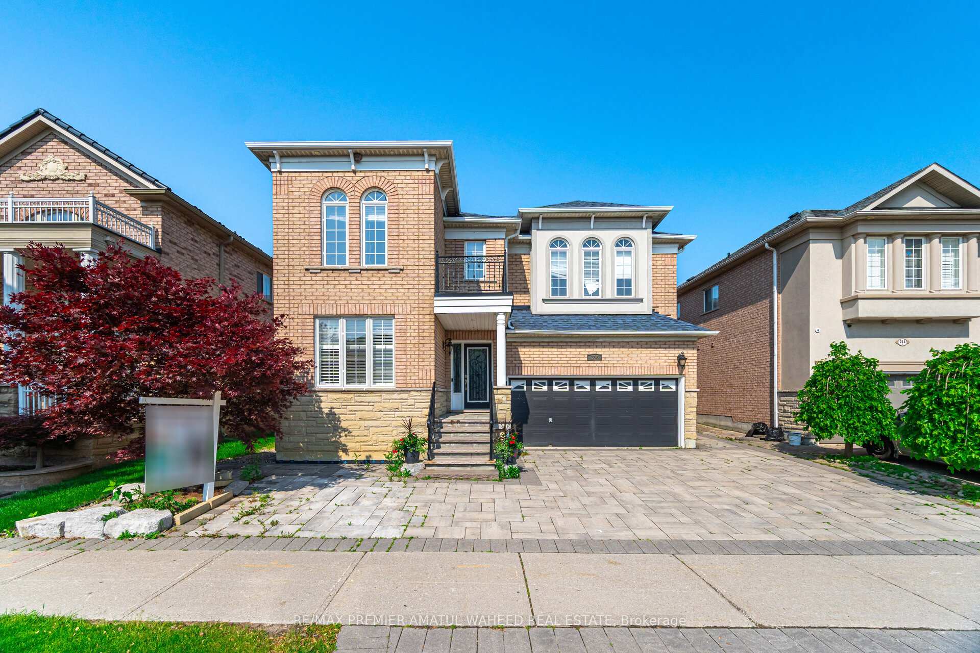 Photo 2 of 236 Vellore Woods Boulevard, Vaughan, Vellore Village — HOMEH