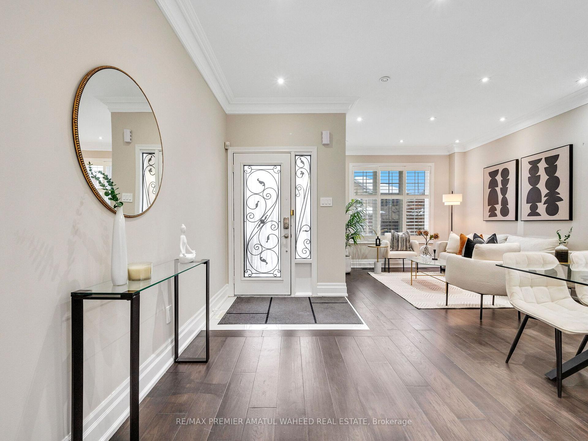 Photo 6 of 236 Vellore Woods Boulevard, Vaughan, Vellore Village — HOMEH