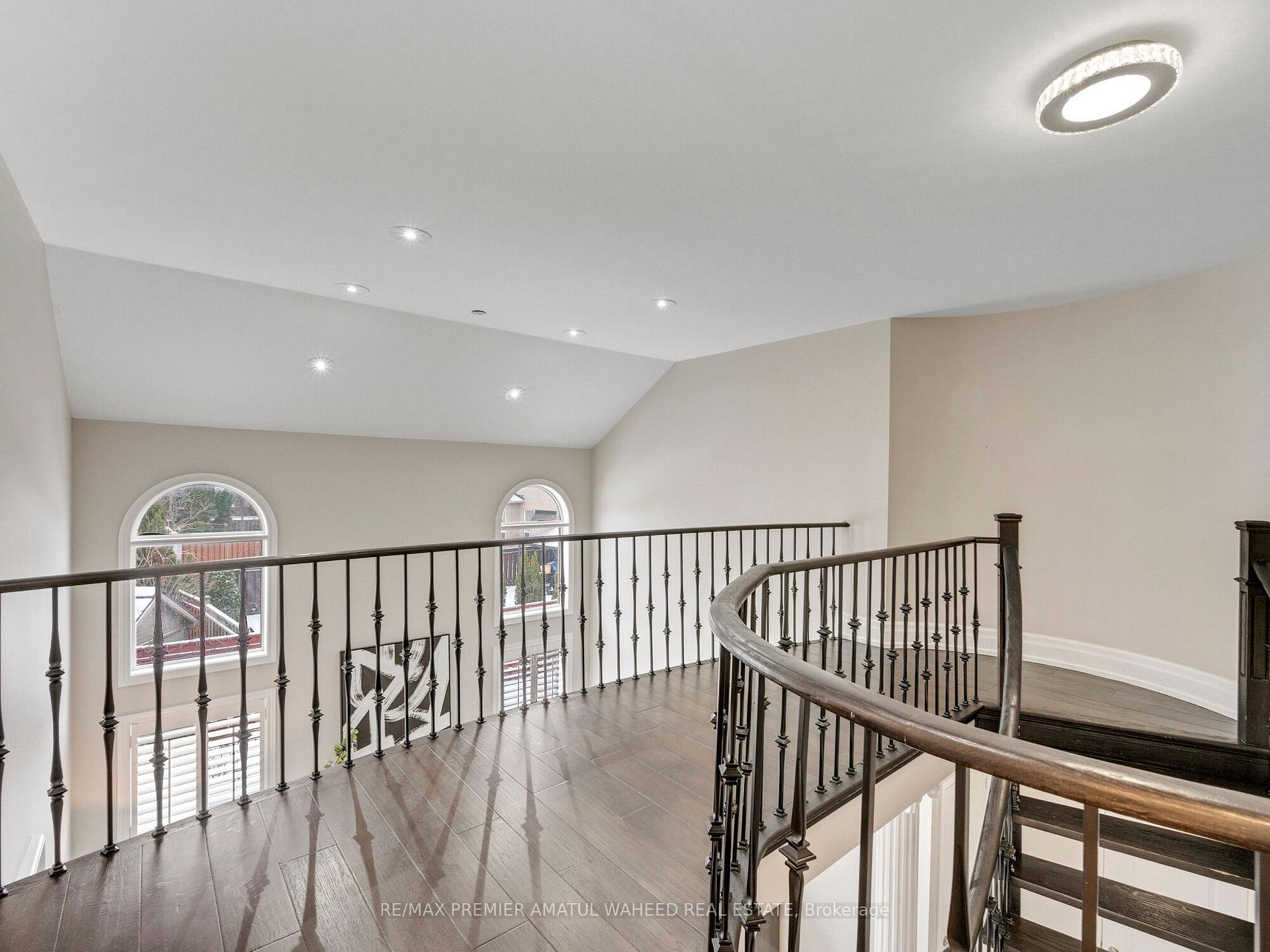 Photo 22 of 236 Vellore Woods Boulevard, Vaughan, Vellore Village — HOMEH