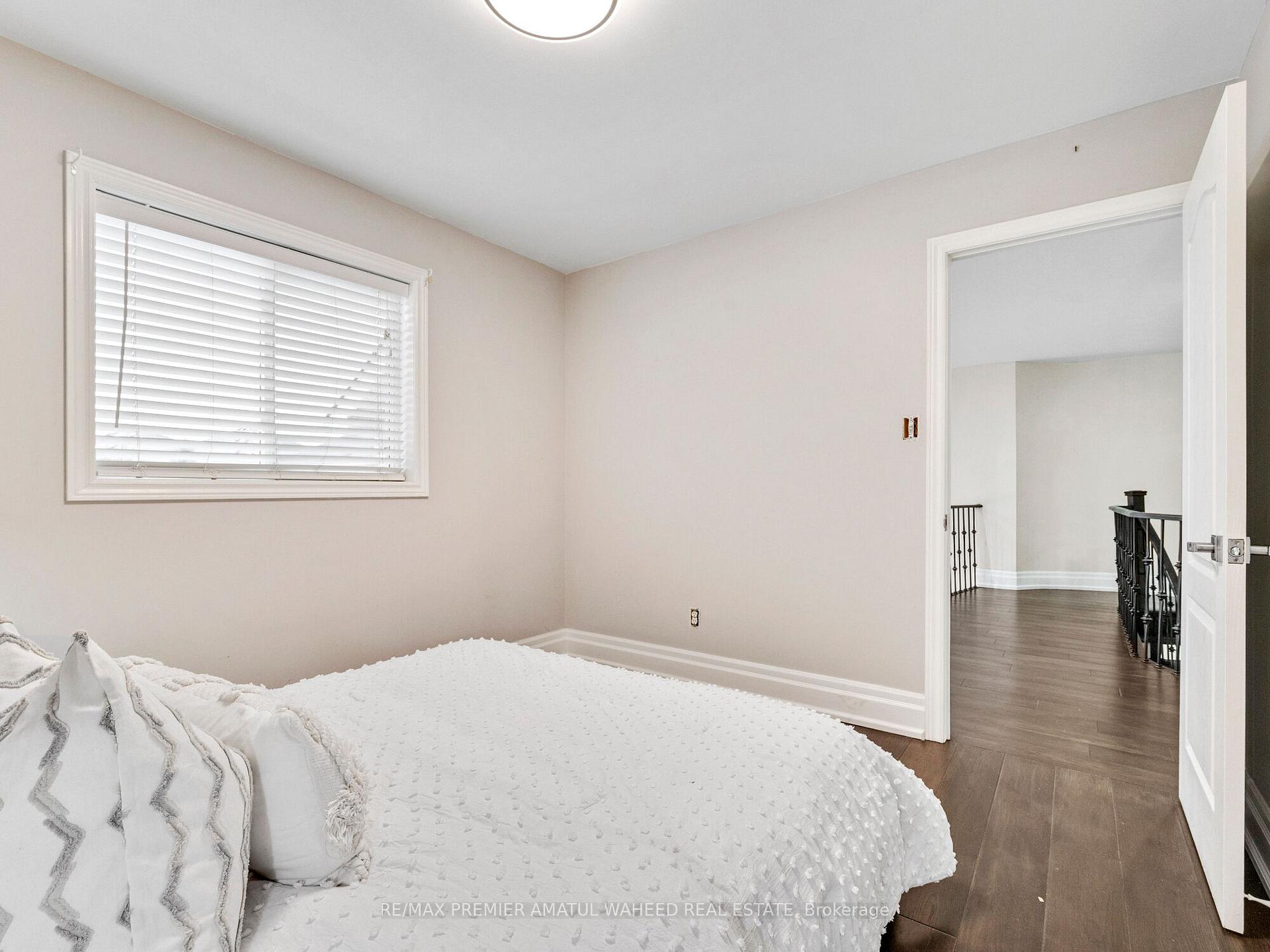 Photo 29 of 236 Vellore Woods Boulevard, Vaughan, Vellore Village — HOMEH