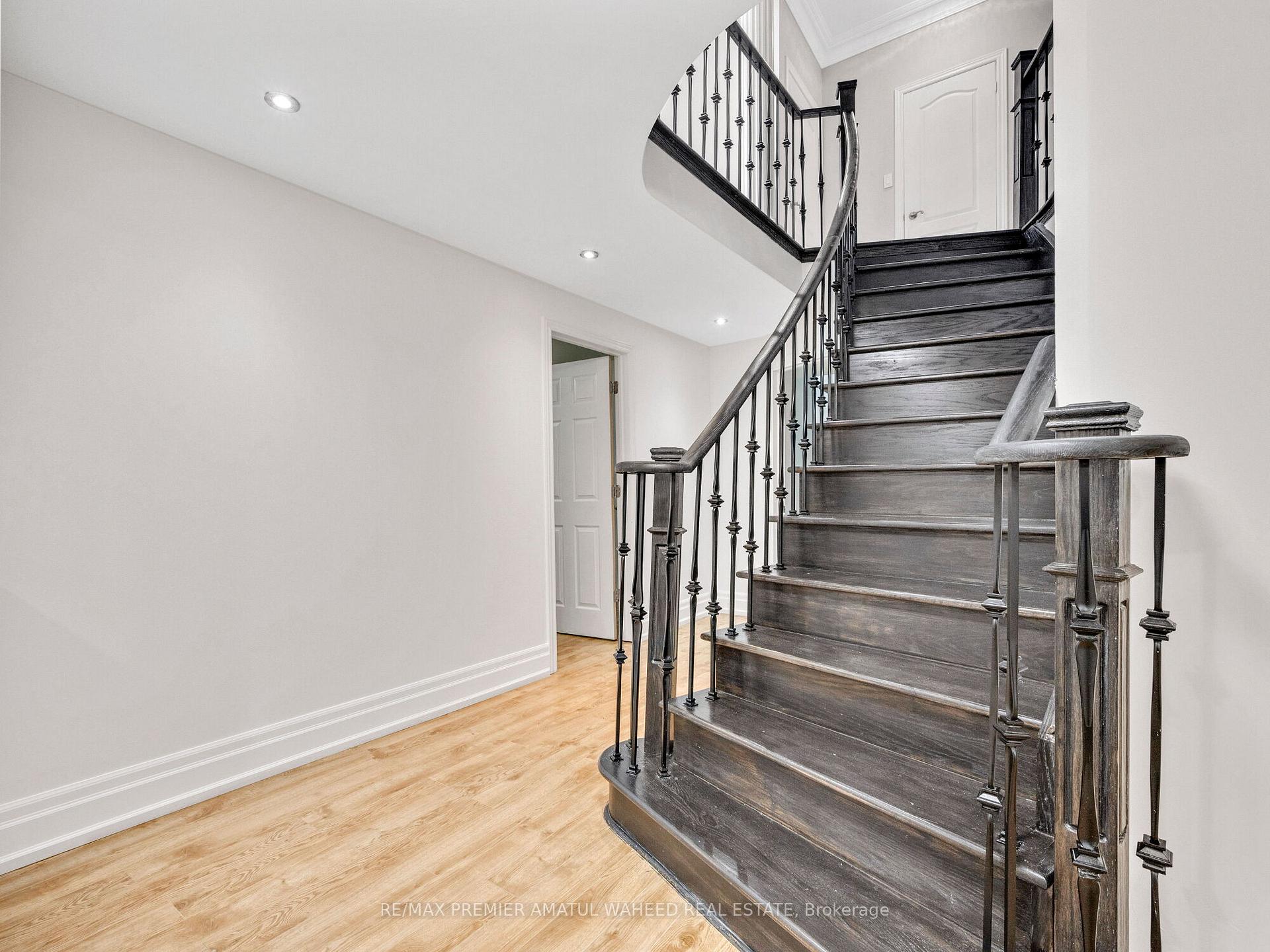 Photo 36 of 236 Vellore Woods Boulevard, Vaughan, Vellore Village — HOMEH