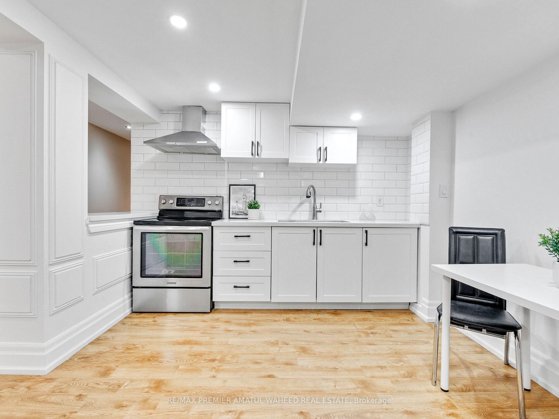 Photo 37 of 236 Vellore Woods Boulevard, Vaughan, Vellore Village — HOMEH