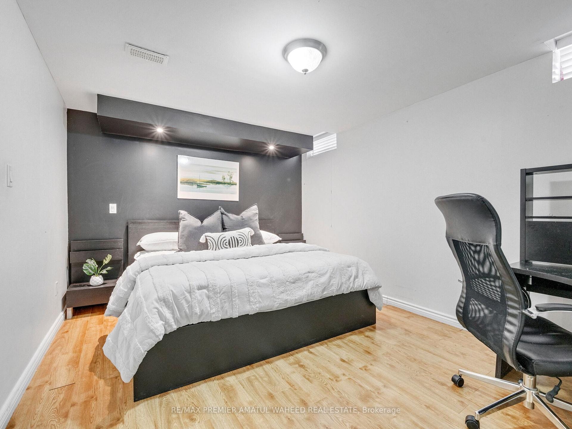 Photo 39 of 236 Vellore Woods Boulevard, Vaughan, Vellore Village — HOMEH
