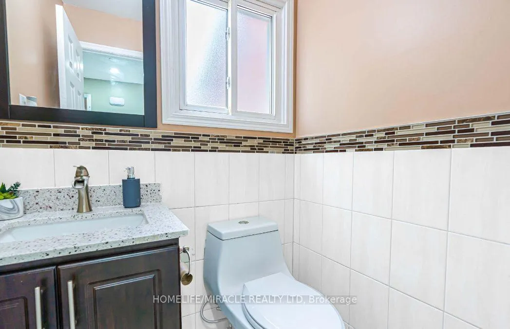 Photo 10 of 72 Norma Crescent, Brampton, Westgate — HOMEH