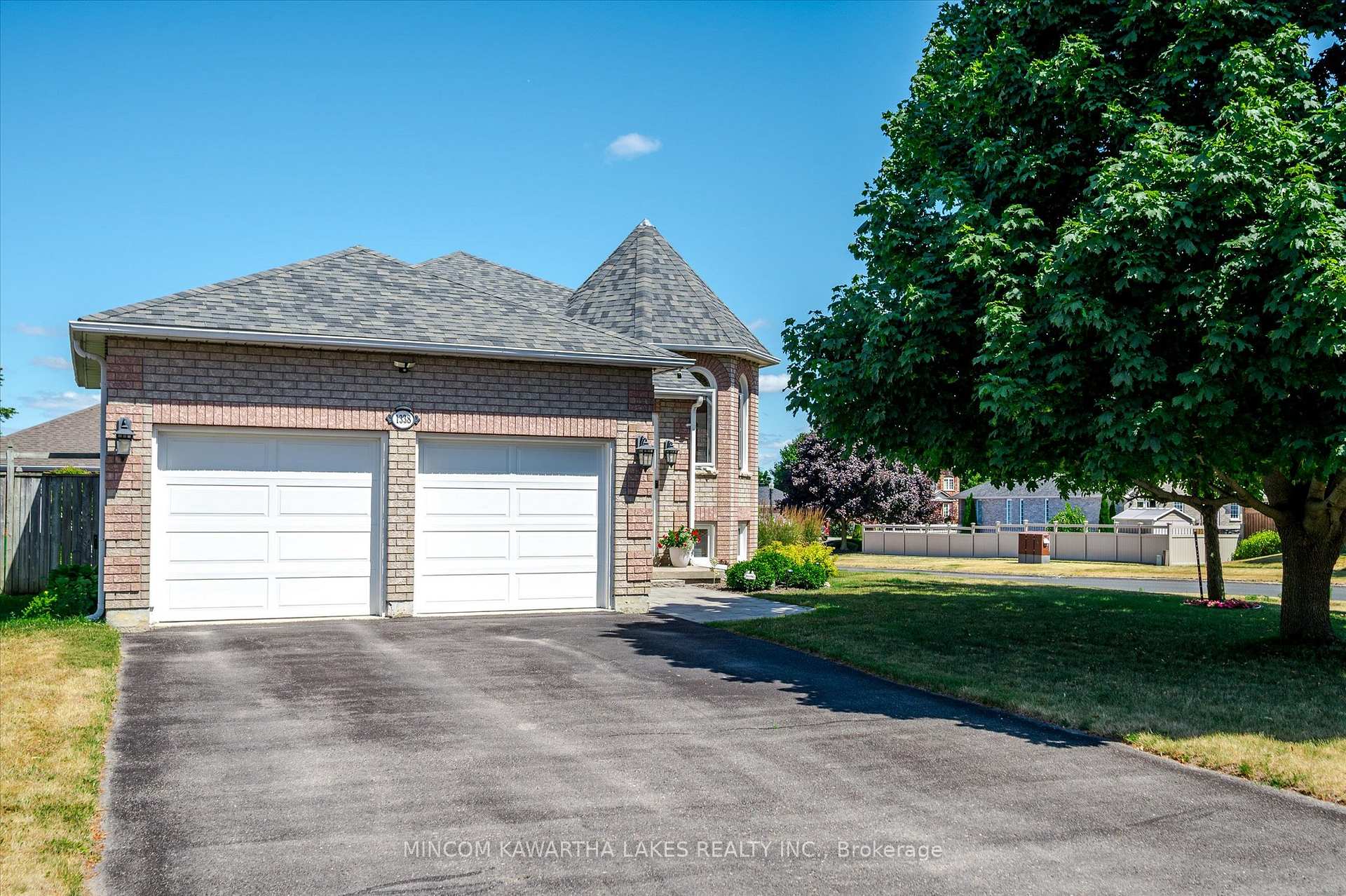 Front of 1338 Wildlark Drive