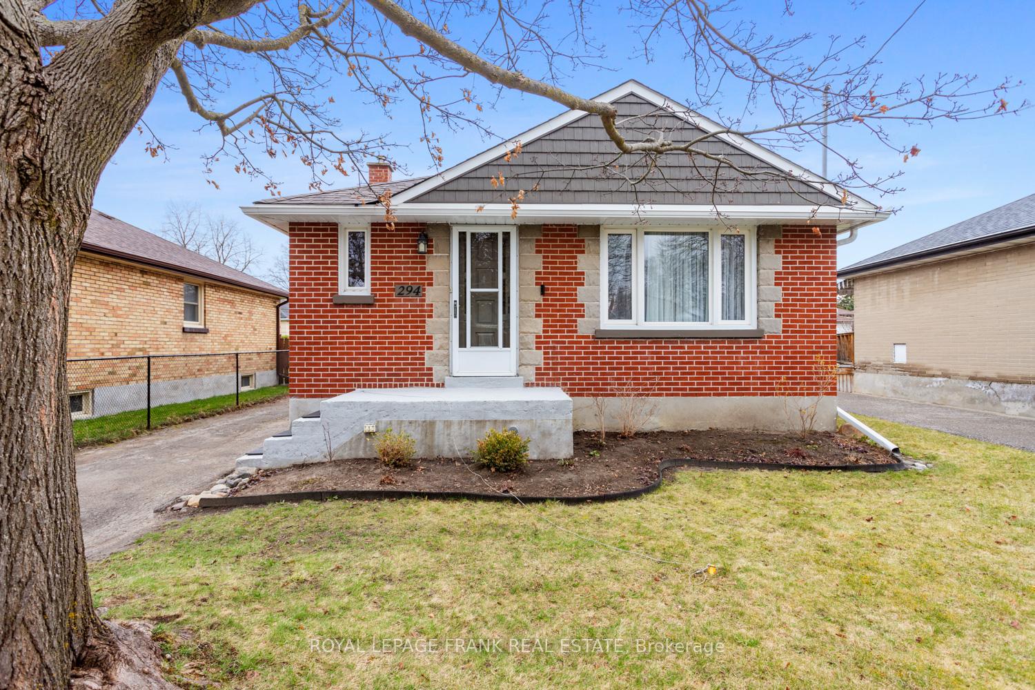 Front of 294 Lasalle Avenue