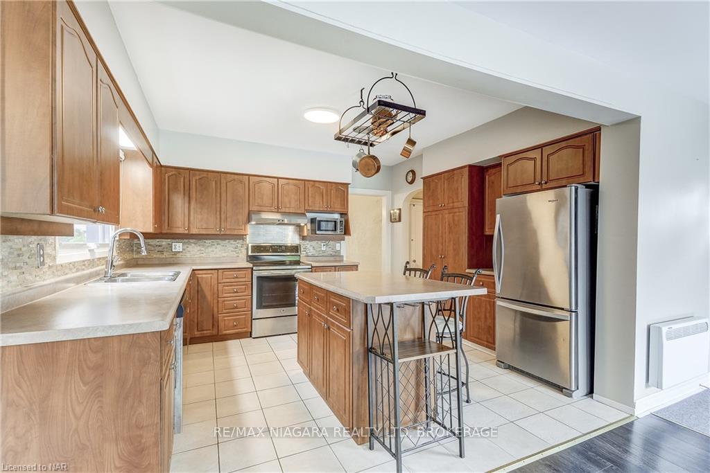 Photo 20 of 6 Highland Gardens, Welland, Prince Charles — HOMEH