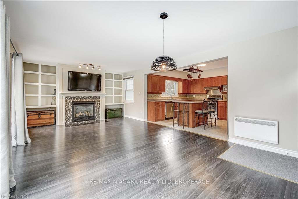 Photo 25 of 6 Highland Gardens, Welland, Prince Charles — HOMEH