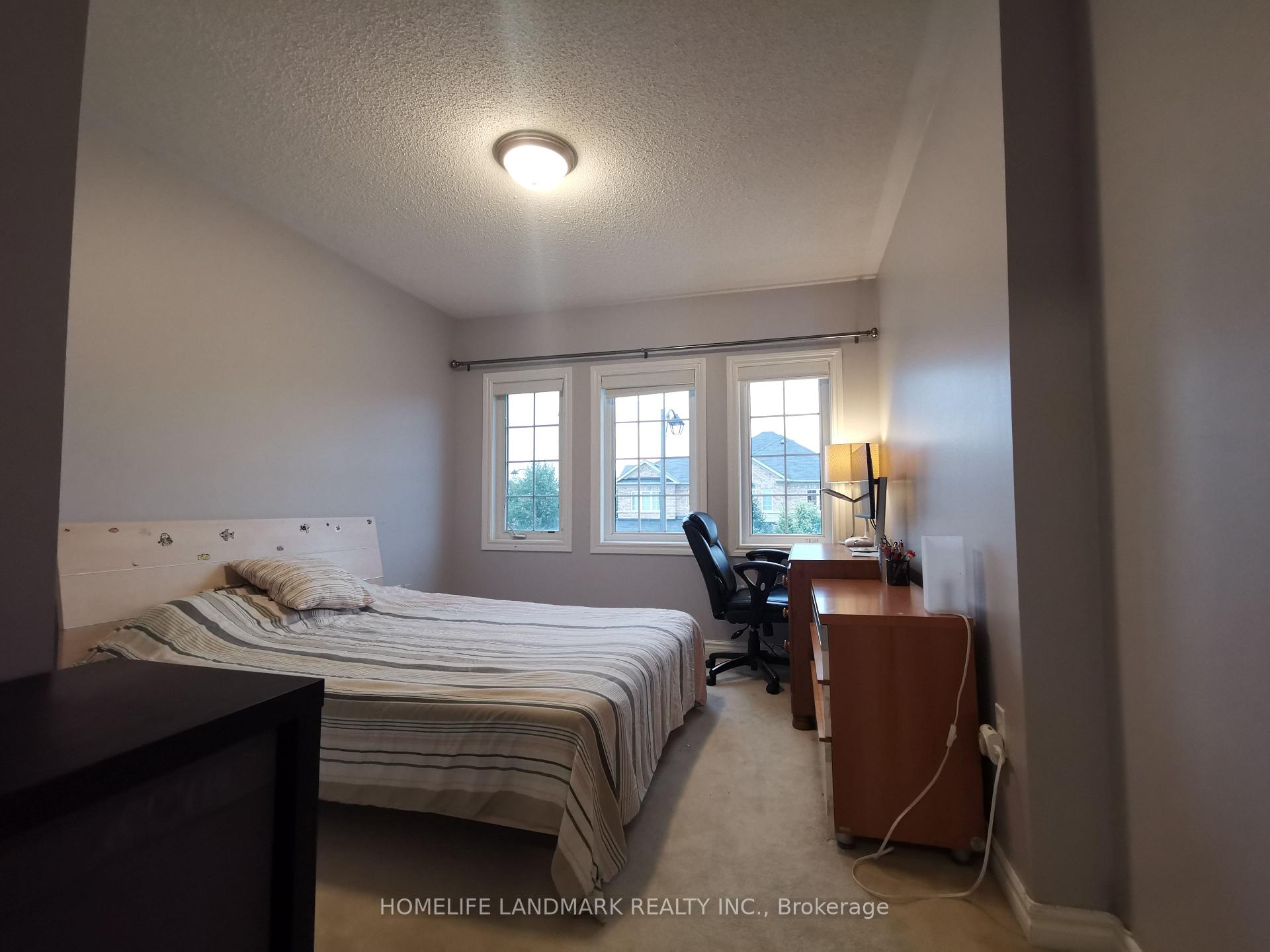 Photo 20 of 18 Lewis Honey Drive, Aurora, Bayview Northeast — HOMEH