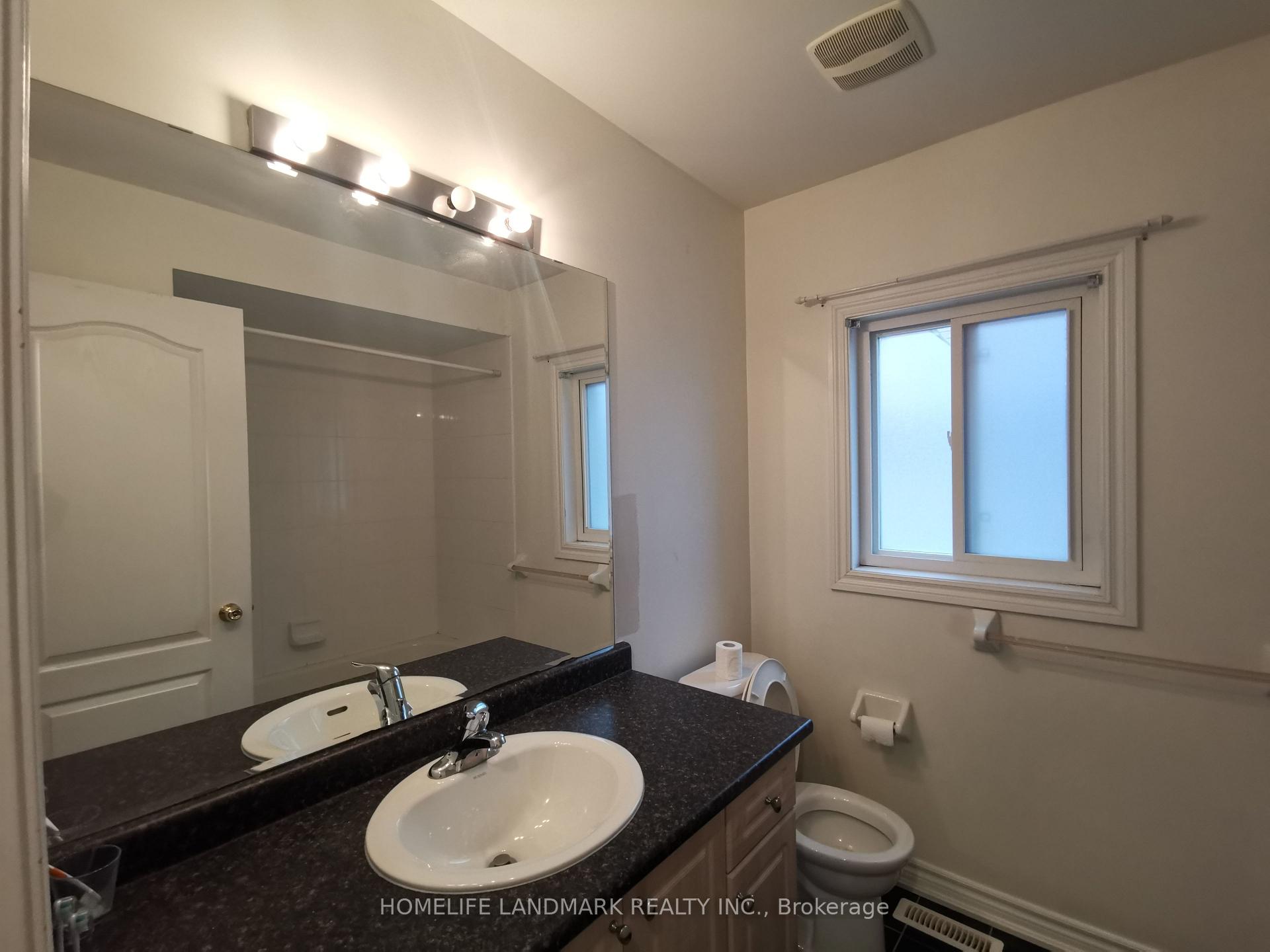 Photo 15 of 18 Lewis Honey Drive, Aurora, Bayview Northeast — HOMEH
