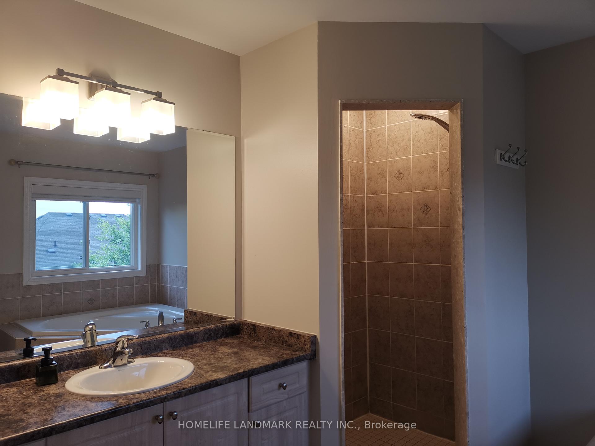 Photo 18 of 18 Lewis Honey Drive, Aurora, Bayview Northeast — HOMEH