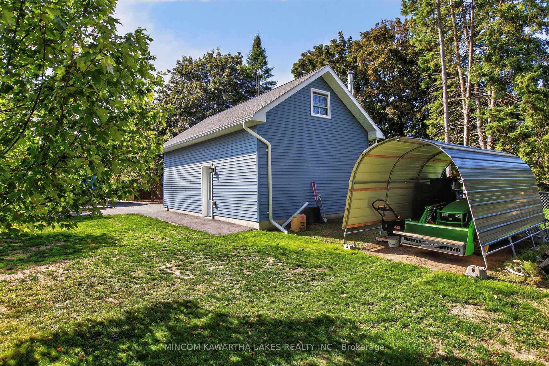 Photo 44 of 644 Lundys Lane, Peterborough, Otonabee Ward 1 — HOMEH