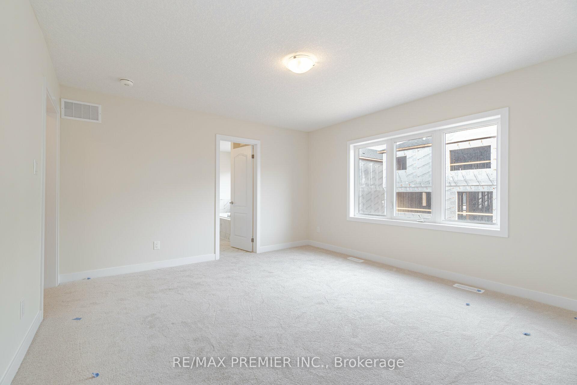 Photo 20 of 286 Forks Road, Welland, Dain City — HOMEH