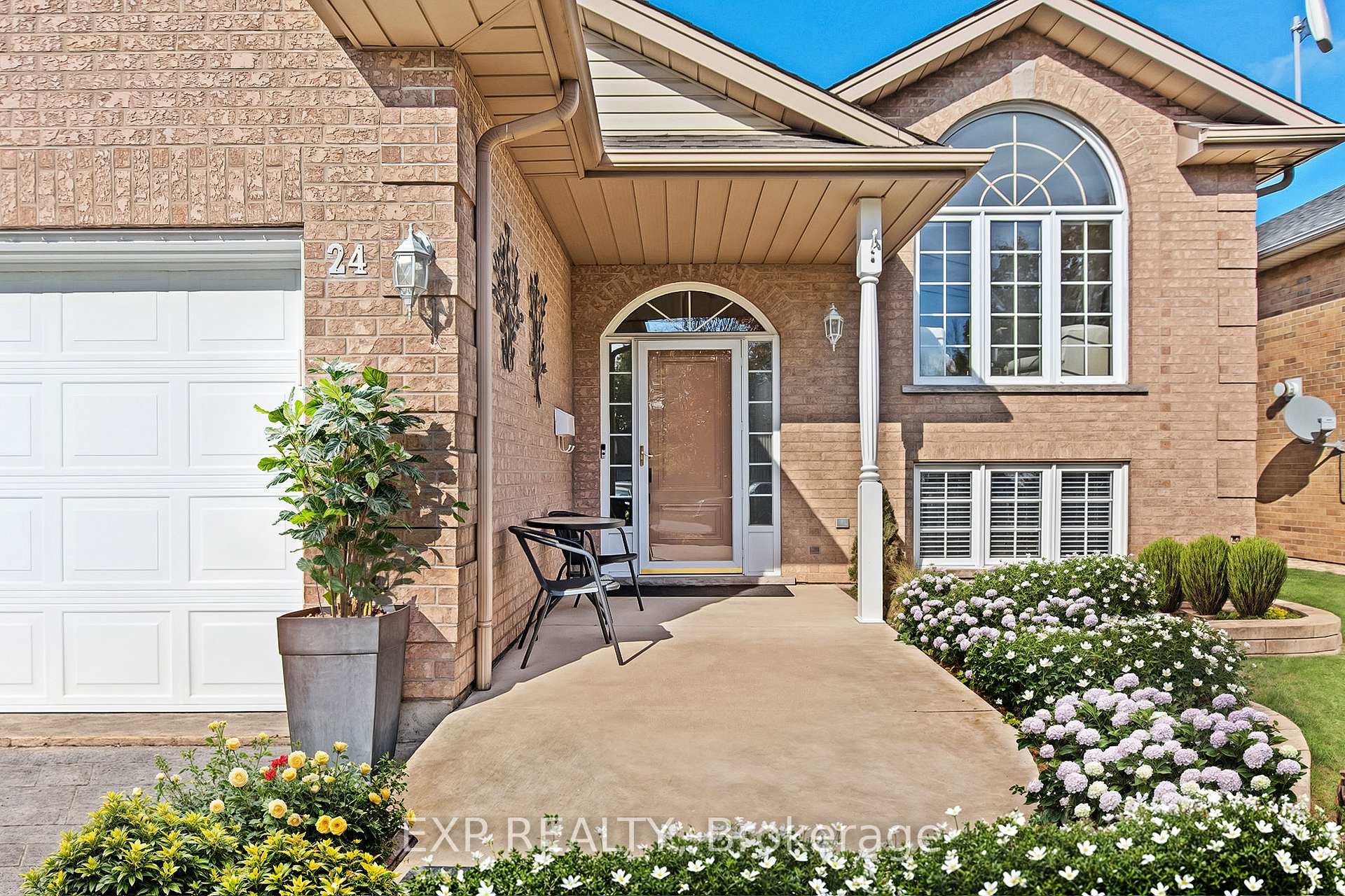 Front of 24 Quaker Road