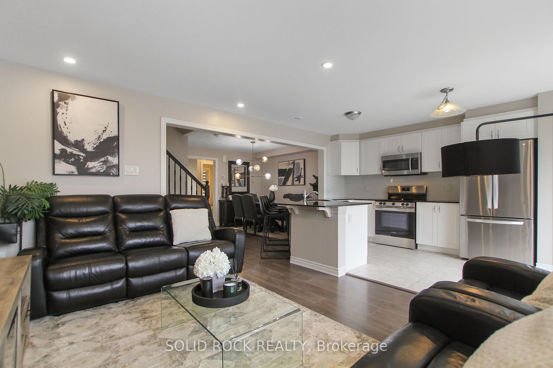 Photo 15 of 306 Sweetfern Crescent, Ottawa, Avalon West — HOMEH