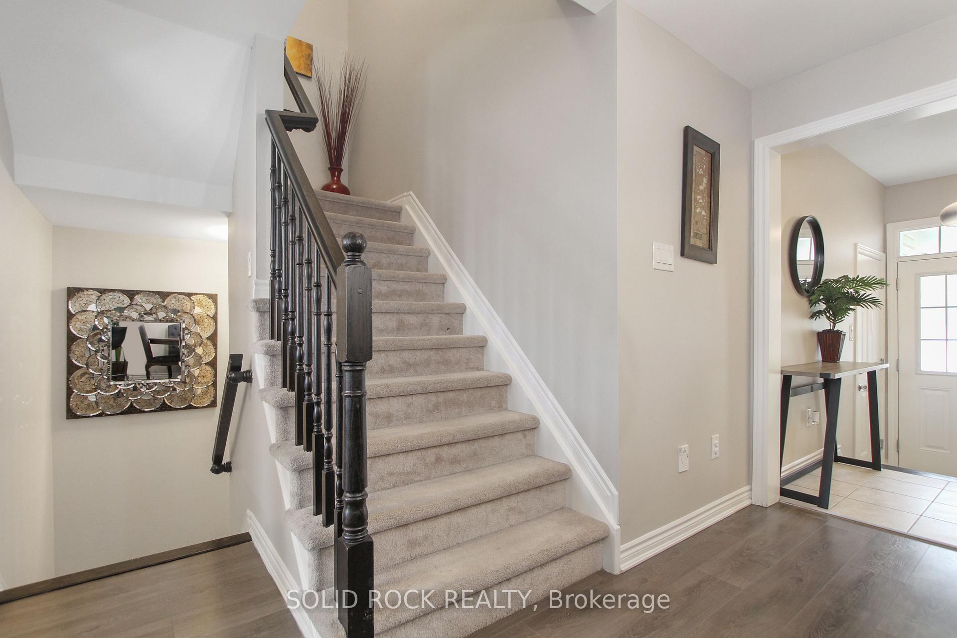 Photo 16 of 306 Sweetfern Crescent, Ottawa, Avalon West — HOMEH