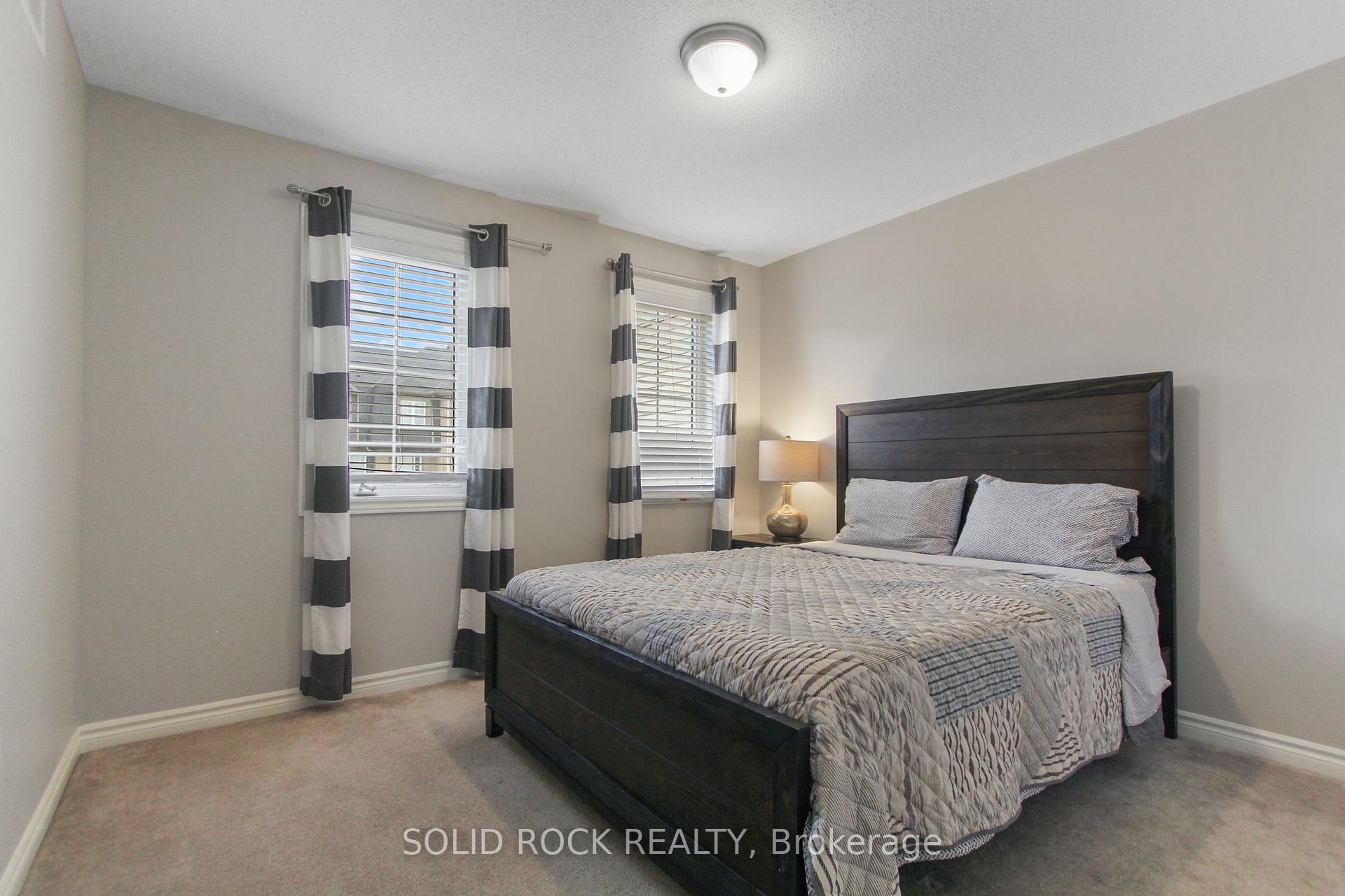 Photo 24 of 306 Sweetfern Crescent, Ottawa, Avalon West — HOMEH