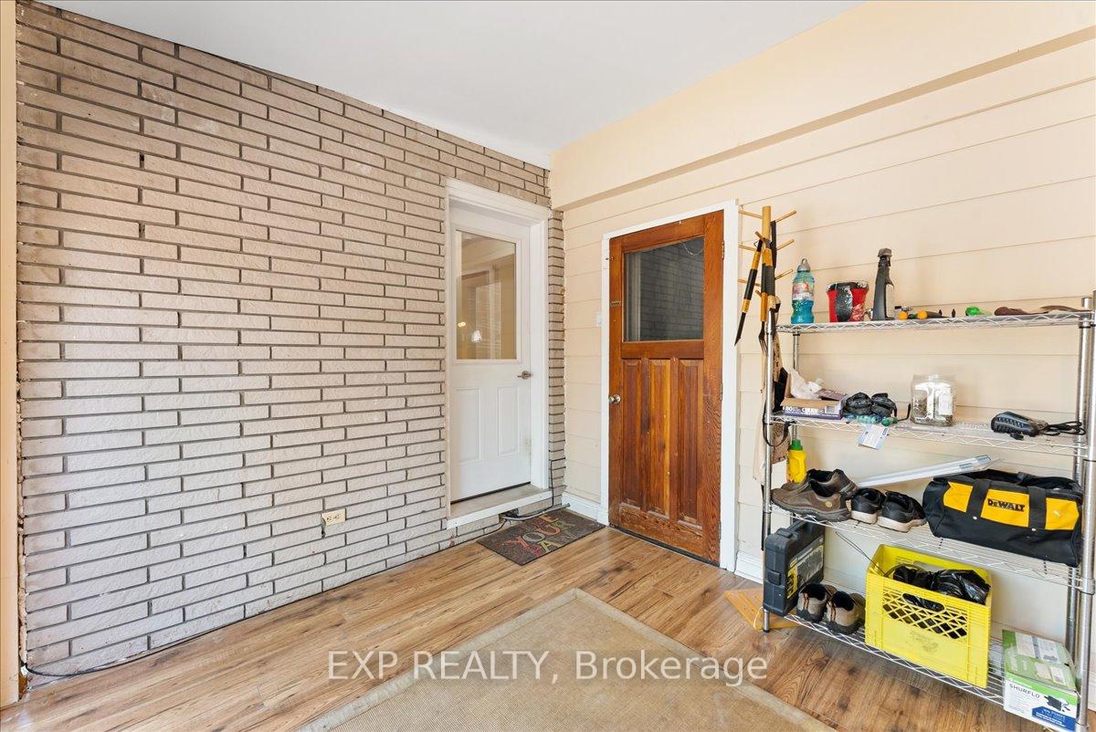 Photo 20 of 822 Foxe Street, Peterborough, Northcrest Ward 5 — HOMEH