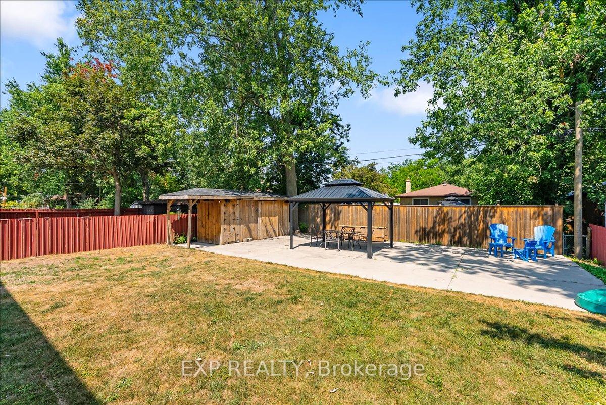 Photo 38 of 822 Foxe Street, Peterborough, Northcrest Ward 5 — HOMEH