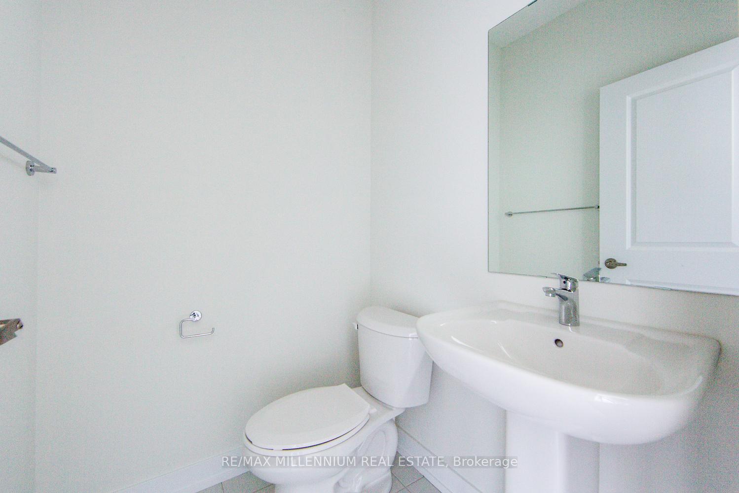Photo 13 of 1088 Thompson Drive N, Oshawa, Kedron — HOMEH