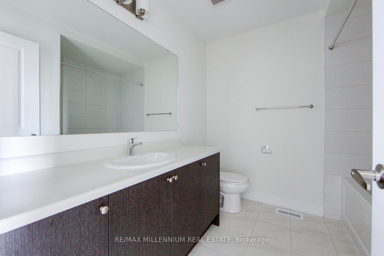 Photo 18 of 1088 Thompson Drive N, Oshawa, Kedron — HOMEH