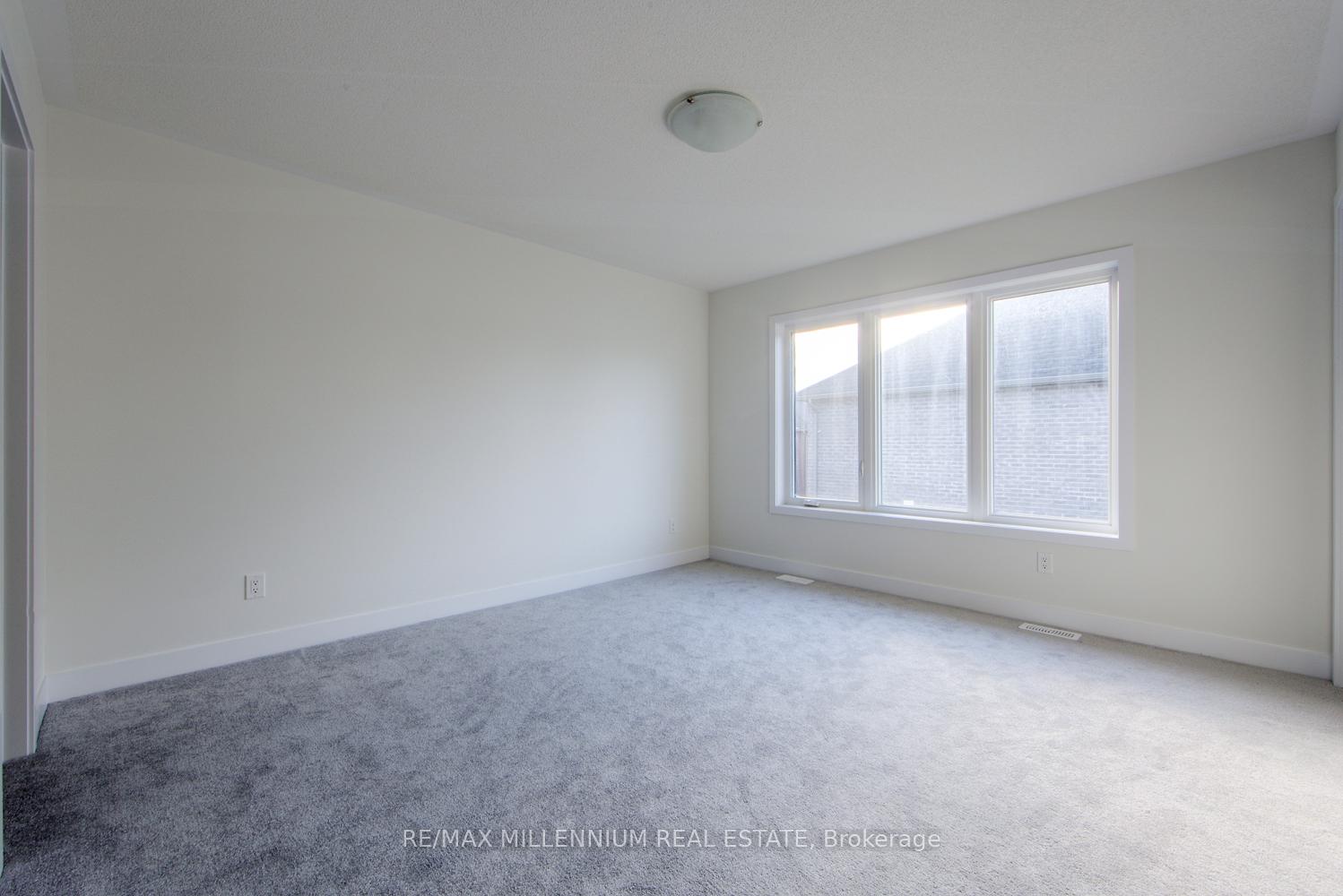 Photo 19 of 1088 Thompson Drive N, Oshawa, Kedron — HOMEH