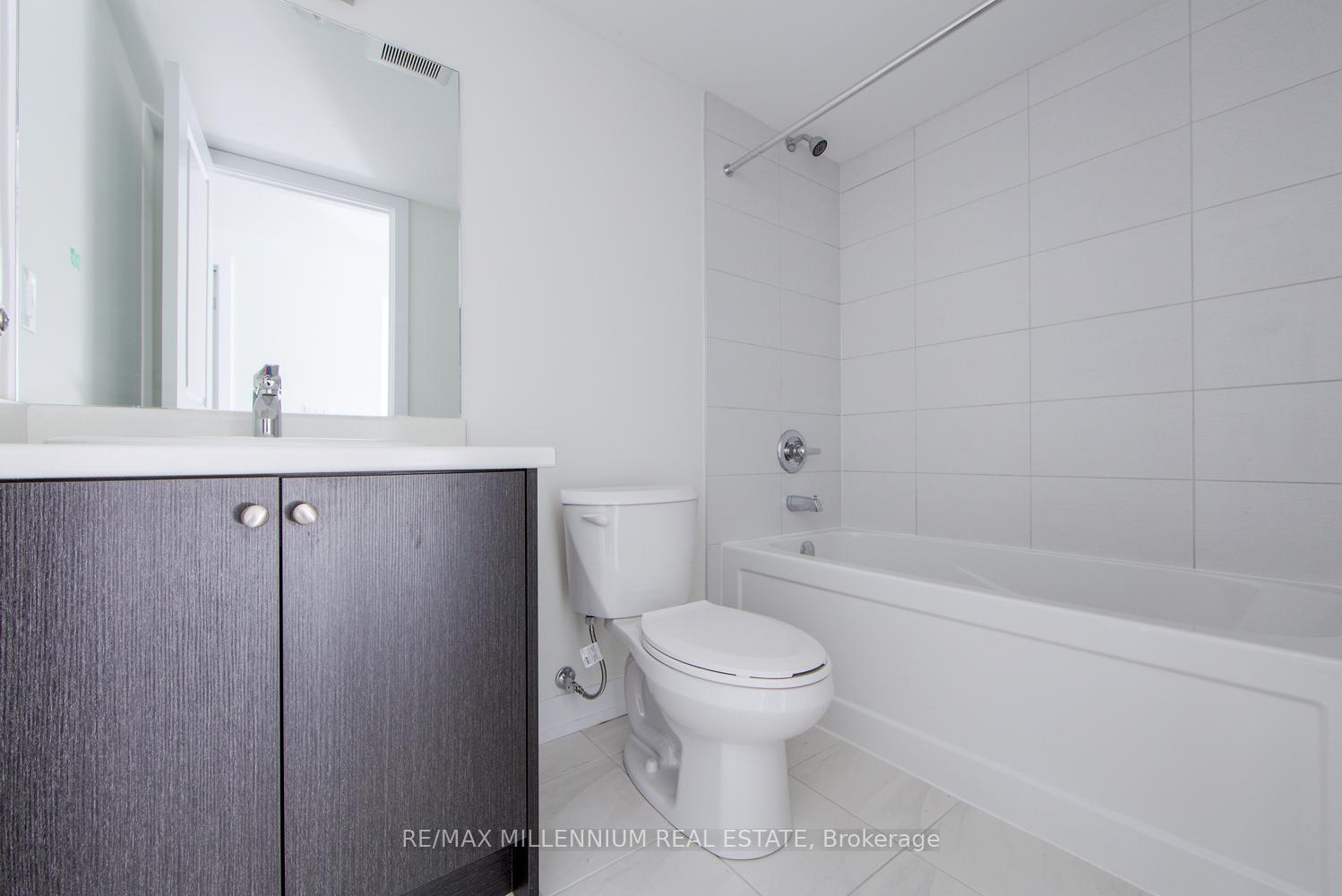 Photo 25 of 1088 Thompson Drive N, Oshawa, Kedron — HOMEH