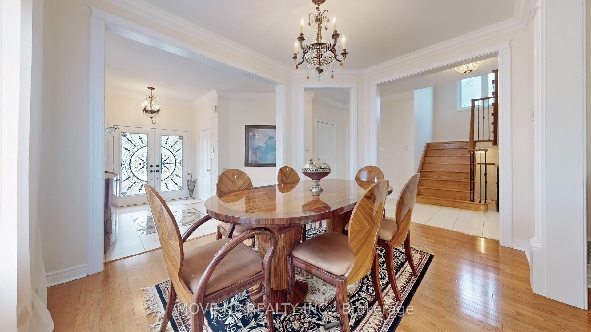 Photo 11 of 84 Santa Amato Crescent, Vaughan, Patterson — HOMEH