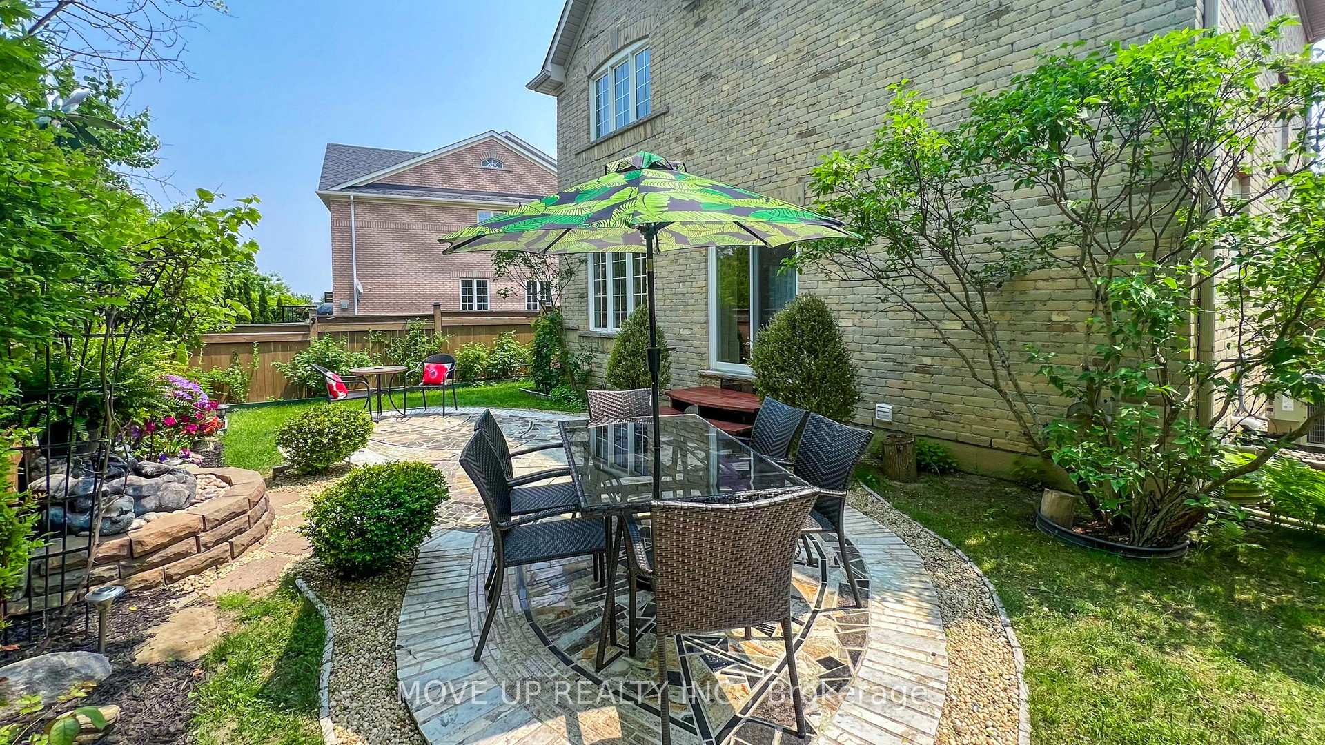 Photo 45 of 84 Santa Amato Crescent, Vaughan, Patterson — HOMEH