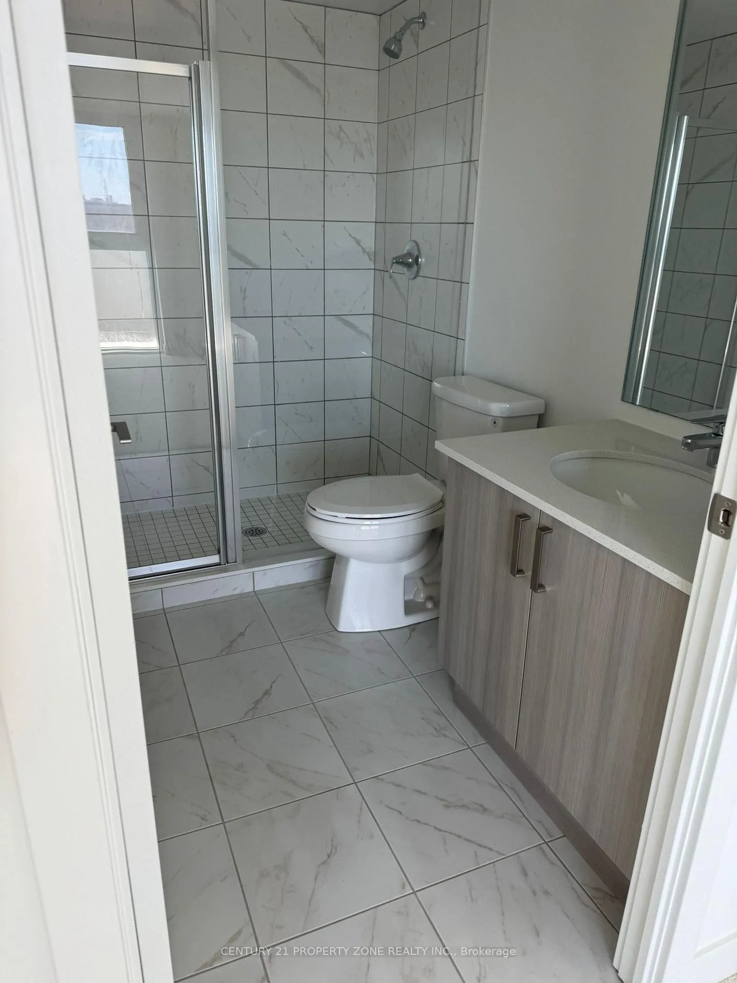Photo 9 of Unit 411, 1010 Sandy Beach Road, Pickering, Bay Ridges — HOMEH