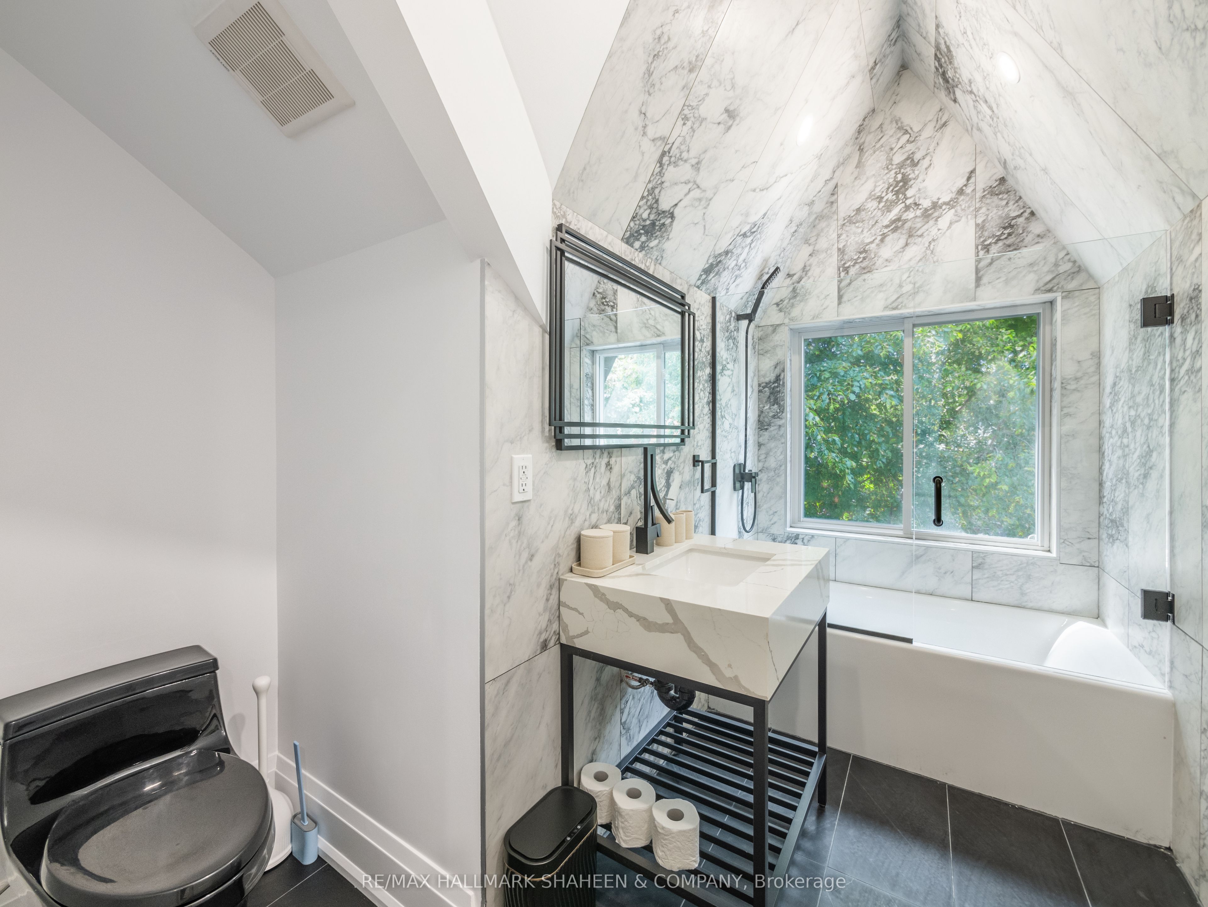 Photo 84 of 357 Euclid Avenue, Toronto, Trinity-Bellwoods — HOMEH