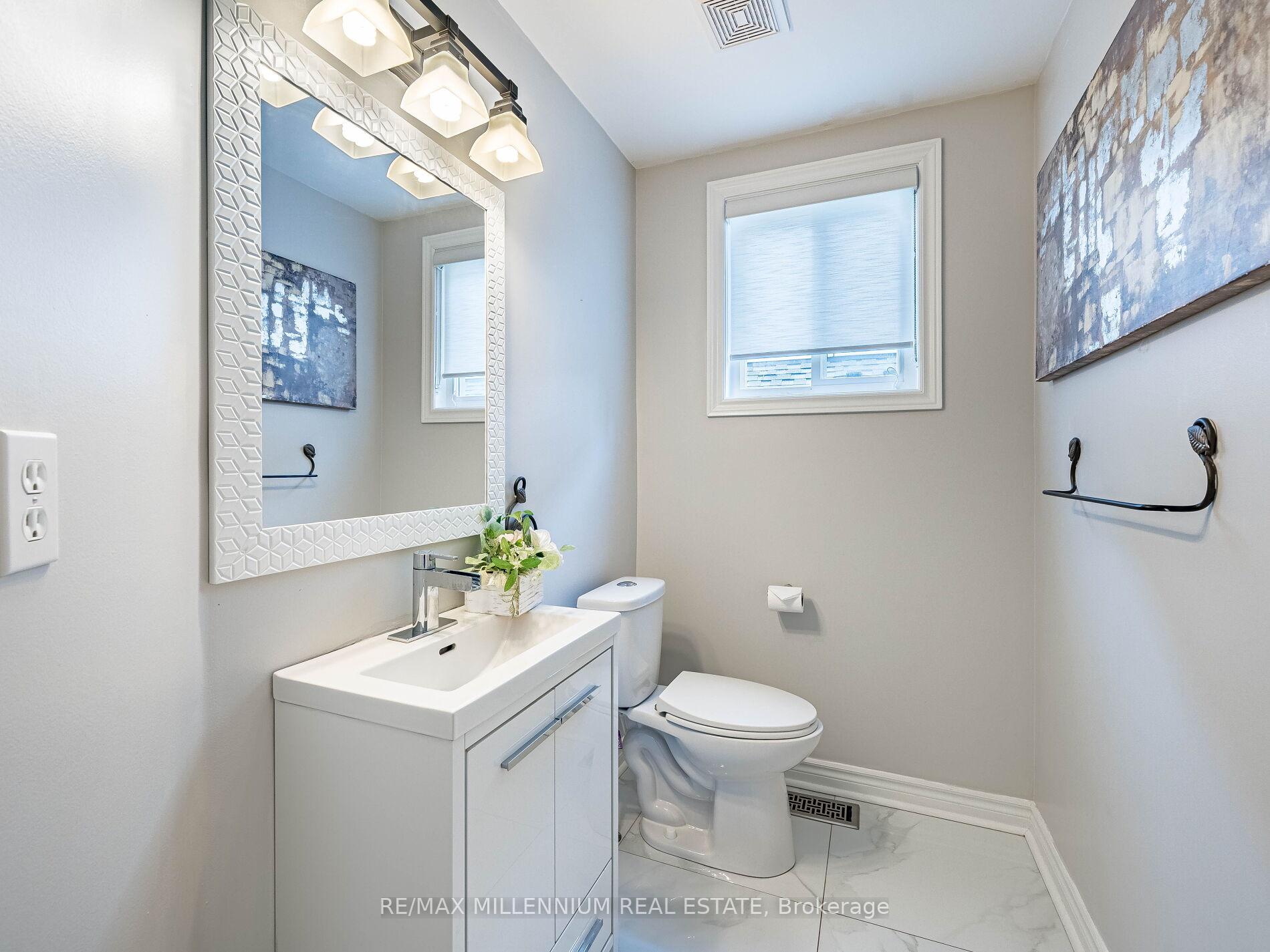 Photo 20 of 4 Joshua Boulevard, Whitby, Brooklin — HOMEH