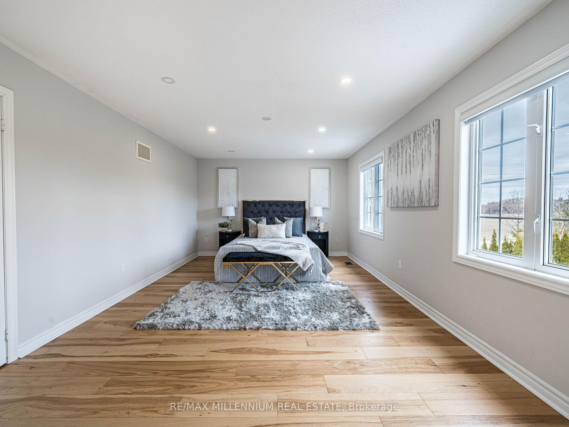 Photo 25 of 4 Joshua Boulevard, Whitby, Brooklin — HOMEH