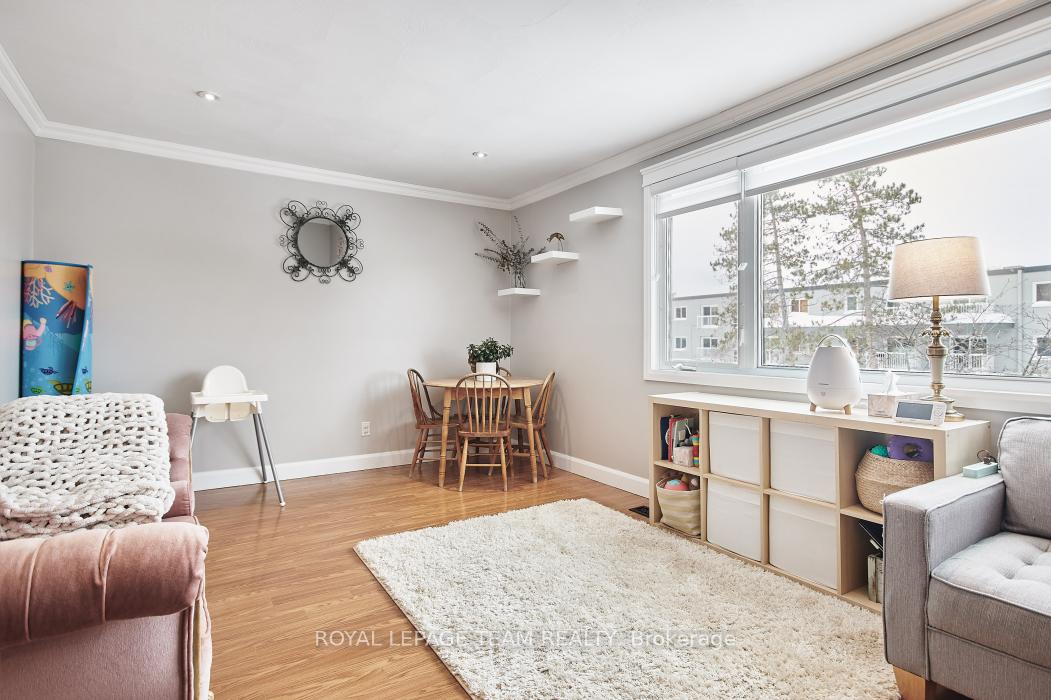 Photo 5 of Unit 2, 333 Zephyr Avenue, Ottawa, Britannia — HOMEH