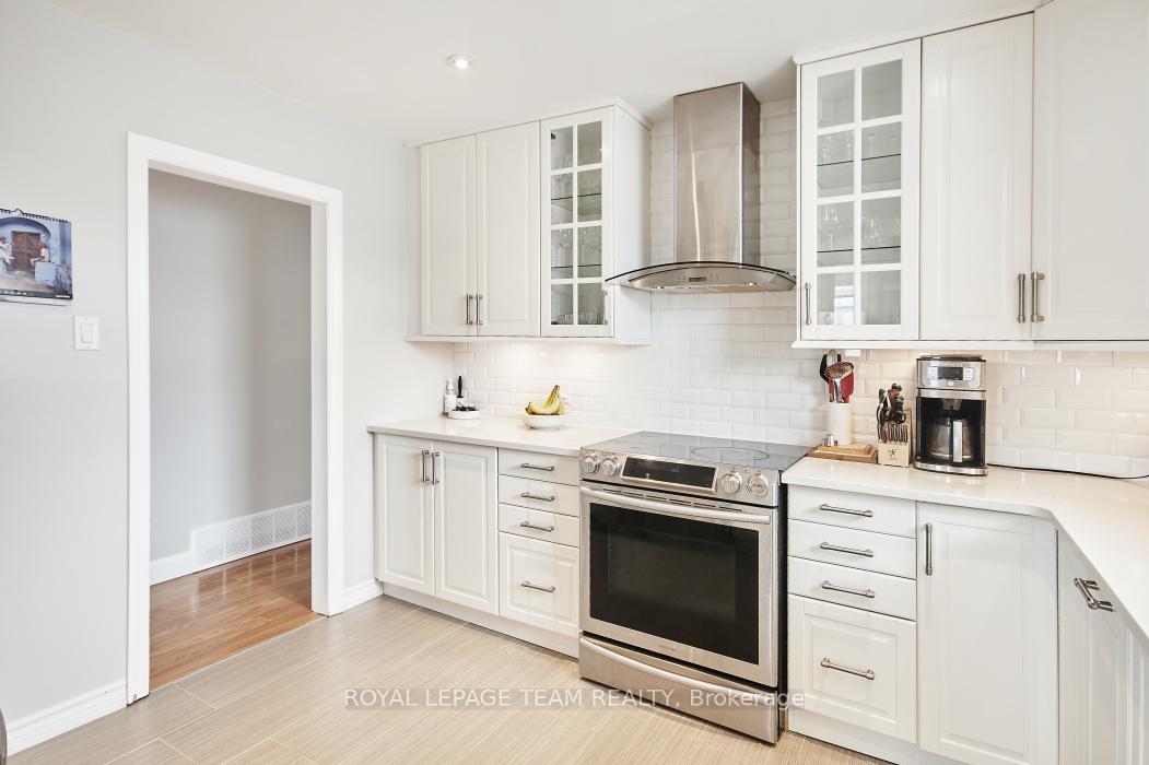 Photo 8 of Unit 2, 333 Zephyr Avenue, Ottawa, Britannia — HOMEH