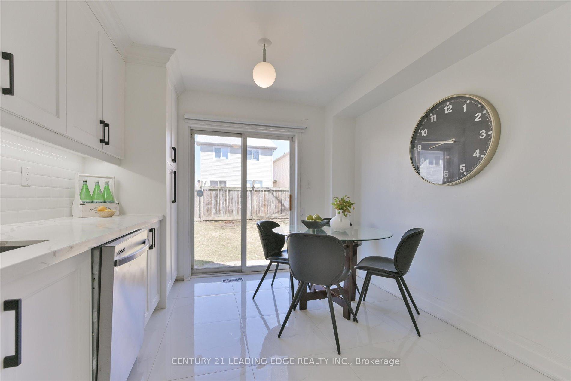 Photo 14 of 446 Nottingham Crescent, Oshawa, Eastdale — HOMEH