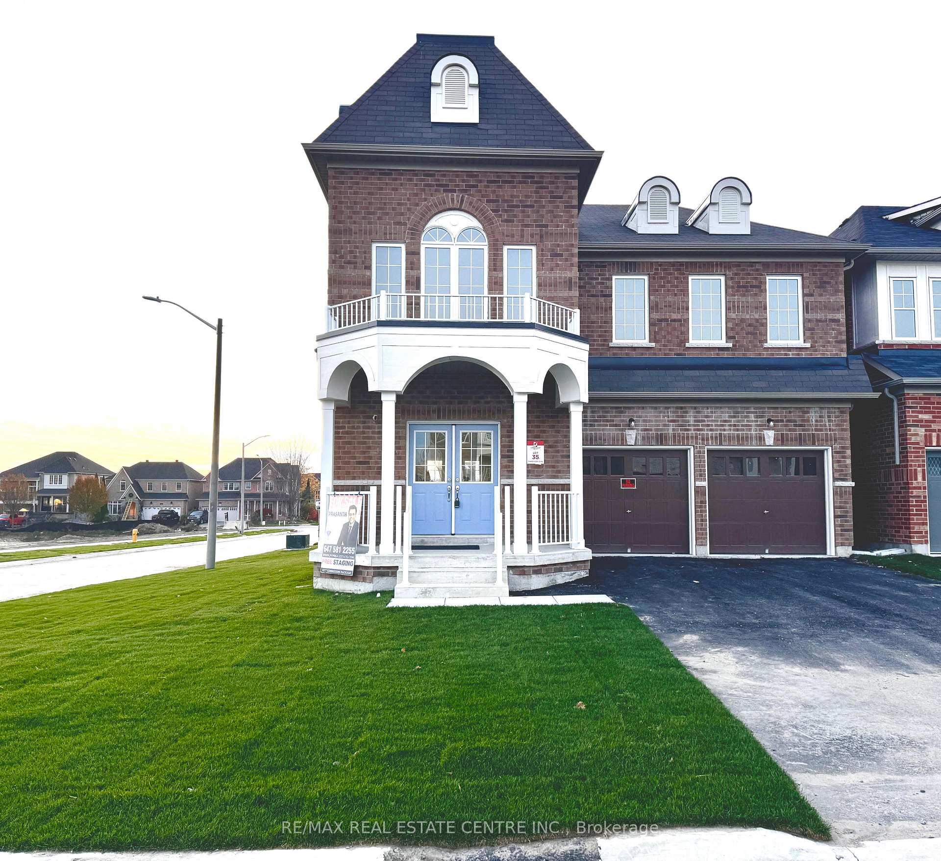 Photo 2 of 1184 Drinkle Crescent, Oshawa, Eastdale — HOMEH