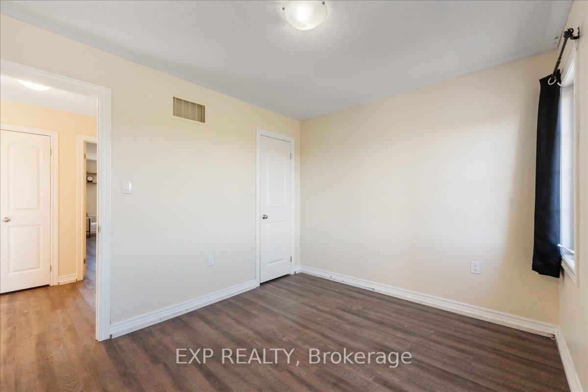 Photo 27 of 563 Settler's Ridge, Peterborough, Northcrest Ward 5 — HOMEH