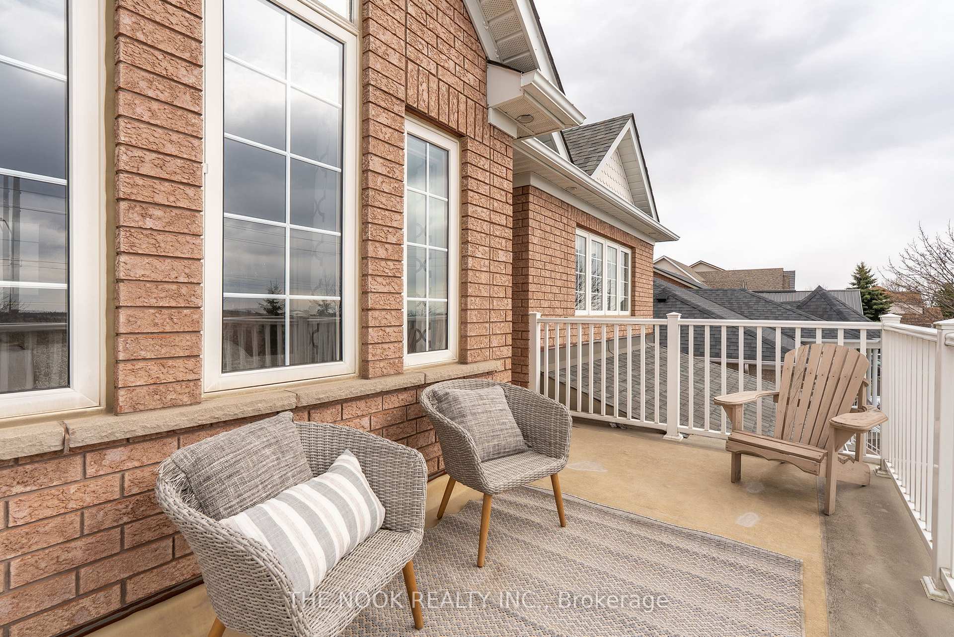 Photo 31 of 43 Tunney Place, Whitby, Brooklin — HOMEH