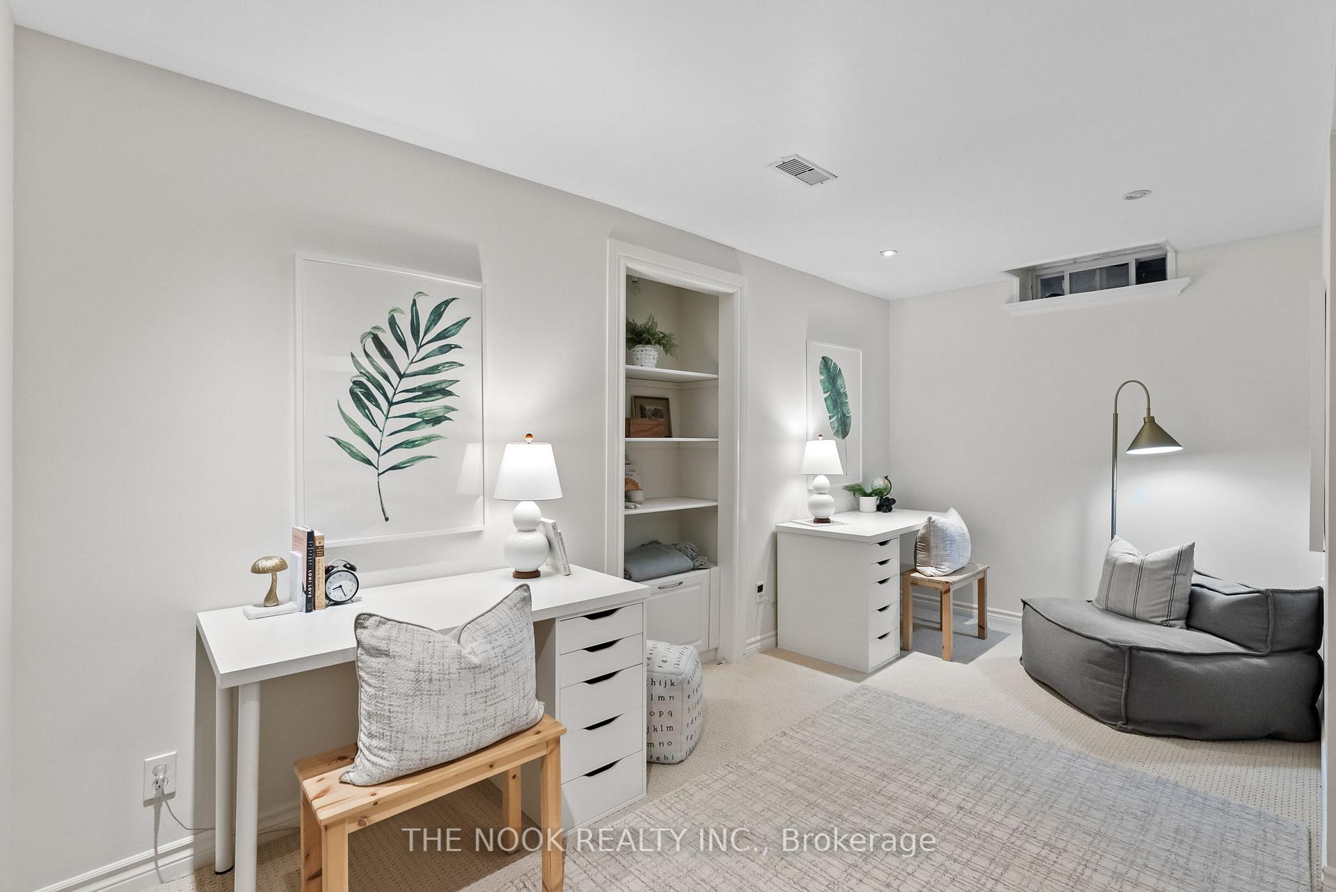 Photo 37 of 43 Tunney Place, Whitby, Brooklin — HOMEH