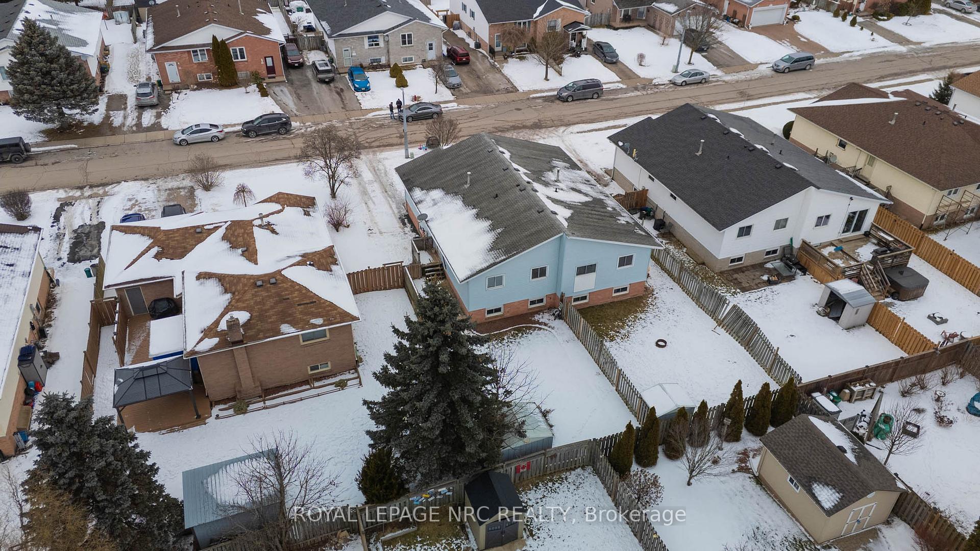 Photo 33 of 29 Briarsdale Crescent, Welland, N. Welland — HOMEH