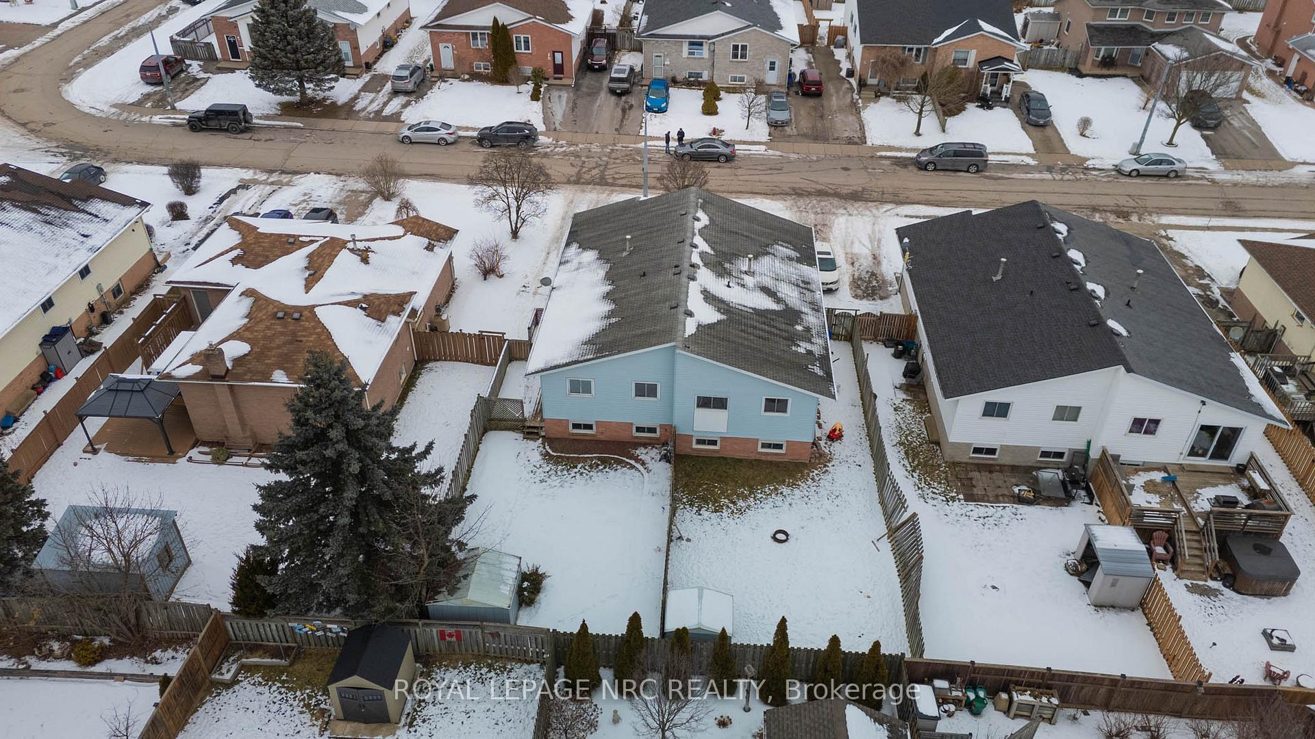 Photo 34 of 29 Briarsdale Crescent, Welland, N. Welland — HOMEH