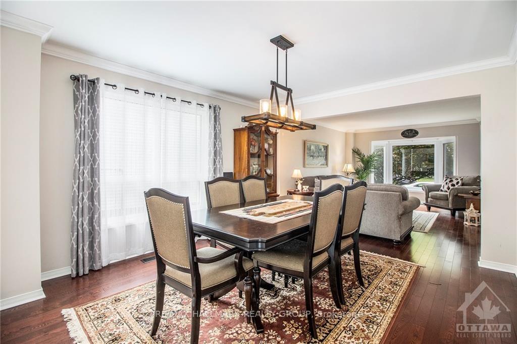 Photo 7 of 807 Brissac Way, Ottawa, Fallingbrook/Ridgemount — HOMEH