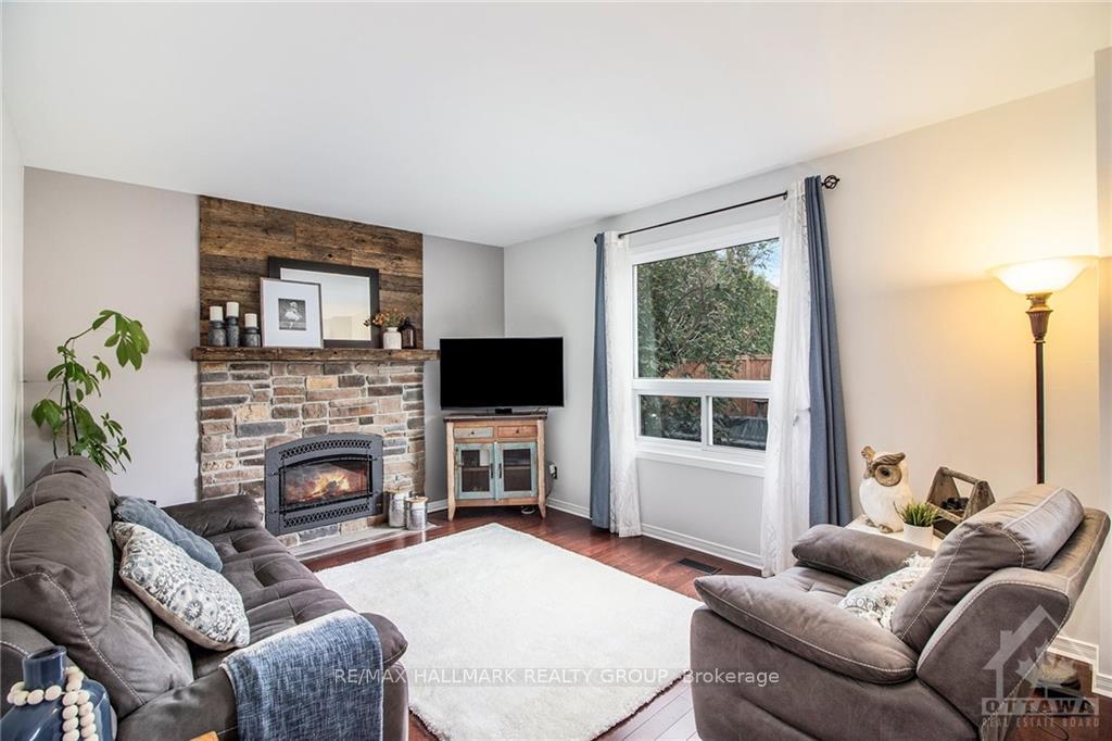 Photo 14 of 807 Brissac Way, Ottawa, Fallingbrook/Ridgemount — HOMEH